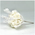 זר פרחים לכלה לתחפושת