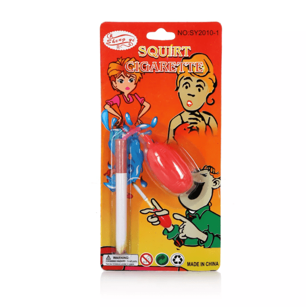 מתיחה סיגרייה משפריצה מים